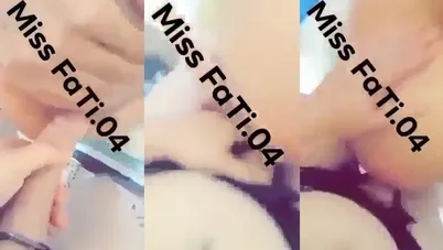 جزائرية تتناك مع الكلب ديالها وتصرخ بصوت عالي