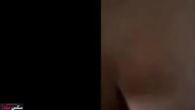 مدام مصرية بتتناك خلفي وتقوله خرجه كسي بيوجعني