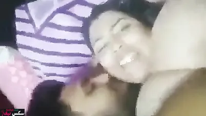 مصرية بتخون جوزها مع عشيقها واحلى نيك وشرمطة بلدي