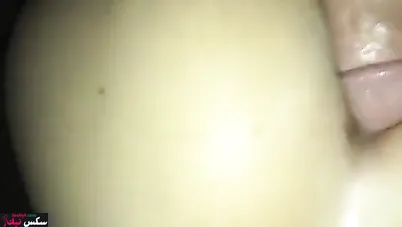 حاوية ترمة لمغربية تتناك مع عشيقها وتتفشح