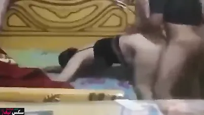 فيلم سكس خيانة مصري واحلى نيك ومص للزب على السرير