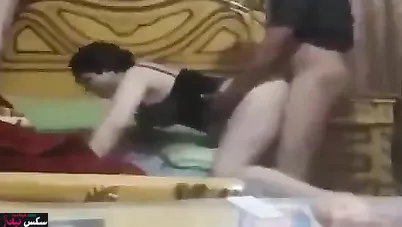 فيلم سكس خيانة مصري واحلى نيك ومص للزب على السرير