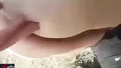 يصور زوجته المغربية الجميلة وهو ينيك فيها