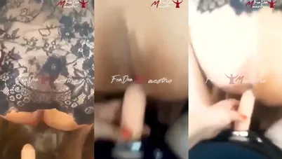 شرموطة جزائرية بتنك جارتها بالزب الصناعي