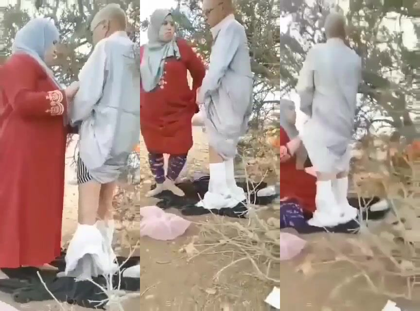 جزائرية محجبة مع شيخ تمص زبه في الحديقة وتتناك