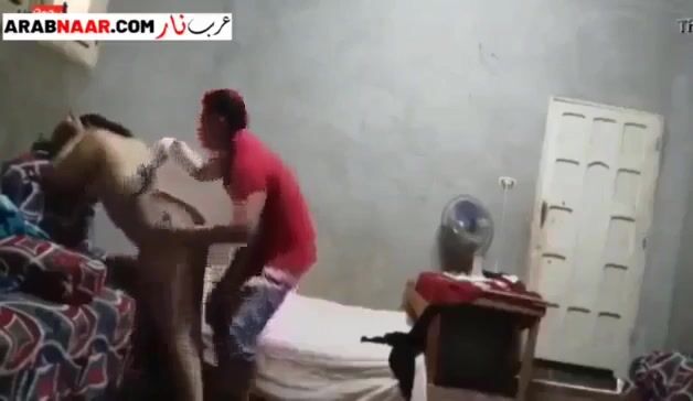 مصري زانق خالته الشرموطة في البيت وفاشخها نيك عنيف