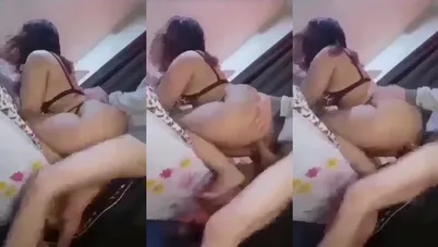 شرموطة مصرية بتتفشخ نيك خلفي وتقوله افشخ كسي