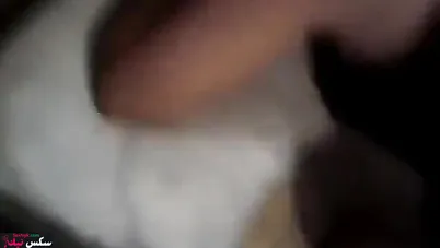 مغربية تعرض طيزها الكبيرة قبل نيكها من عشيقها