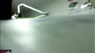 دكتور ينيك مريضة مغربية في العيادة وتمصله زبه