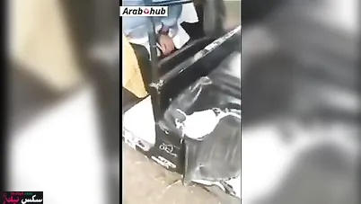 شابين ماسكين بنت في التكتوك وهاريينها