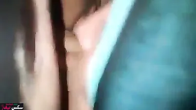 محترفة مصرية بتمص الزب في السيارة بمتعة