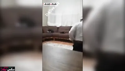مغربي هايج بيفشخ جارته المتزوجة نيك عنيف