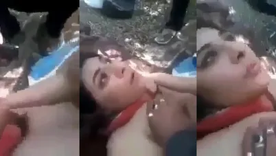 سكس فاجرة مصرية مع 3 رجالة بتقولهم قطعولي كسي