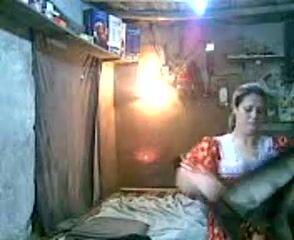 نيك قمر مع عشيقها في الخرابة - سكس مصري