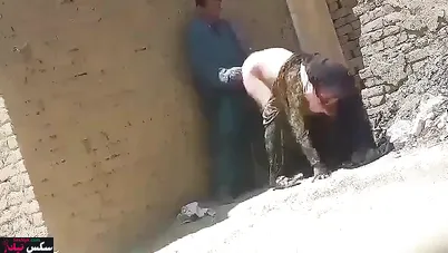 نيك قحبة منقبة مغربية في الشارع فيديو مسرب