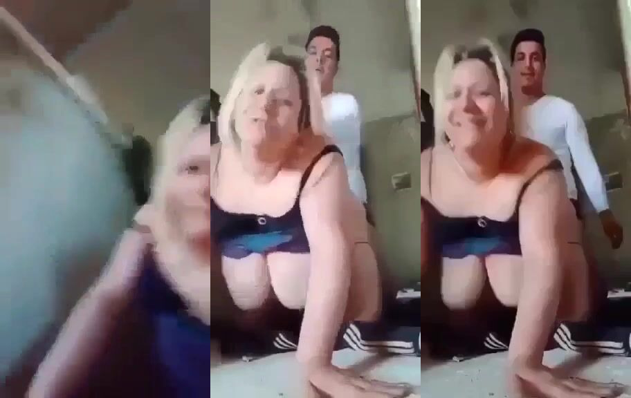 ميمة مع صاحبها تتناك وتستمتع وتمتع عشيقها - سكس تونسي