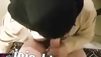 سكس مغربي مسرب ميمة مغربية كتعرف تمص