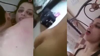 مزة مصرية عشيقها راكبها على السرير وفاشخ كسها