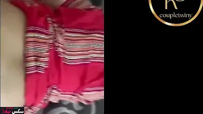 مربربة مصرية بتتناك في نهار رمضان بجميع الاوضاع