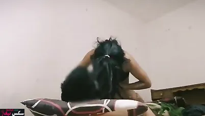 الشرموطة بتطلب نيك طيزها الهايجة بعد الدرس