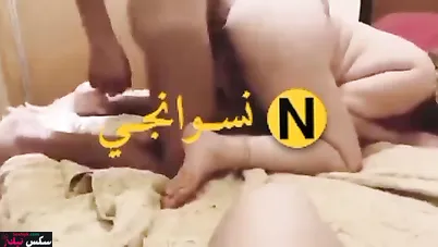 مصرية اخر جمدان بترفع طيزها للزبون وتاخده كله