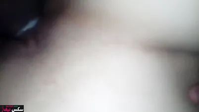 مصرية خاينة بتمص زب حبيبها وتصور زبه وهو بيدخل فيها