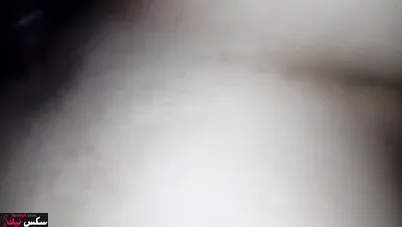 مصرية خاينة بتمص زب حبيبها وتصور زبه وهو بيدخل فيها