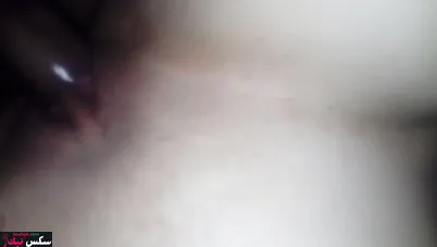 مصرية خاينة بتمص زب حبيبها وتصور زبه وهو بيدخل فيها