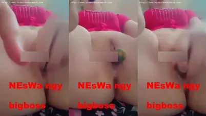 لبوة فاشخه كسها بالخيارة وصوتها عالي ويهيج الزب