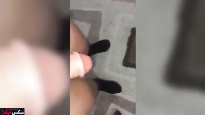متناكة مصرية رافعه رجليها وعشيقها فاشخ كسها على السرير