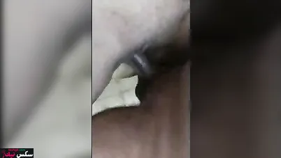 متناكة مصرية بتتناك بكل الاوضاع وتقول كلام سكسي لجارها