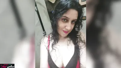 احلى بزاز وجسم ابيض بيتعرض في فيديو لفلاحة مصرية