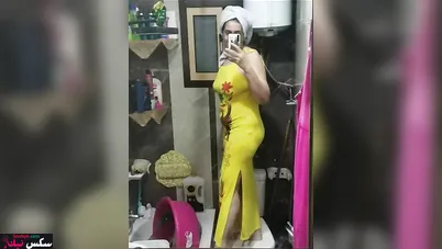 احلى بزاز وجسم ابيض بيتعرض في فيديو لفلاحة مصرية