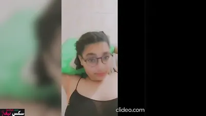 تجميعة نودزات لمصرية مربربة حبيبها فاضحها مع زمايلو