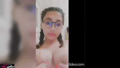تجميعة نودزات لمصرية مربربة حبيبها فاضحها مع زمايلو
