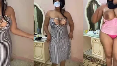 خليجية بتدلع للزبون وترقص وتعرض جسمها وبزازها الكبيرة