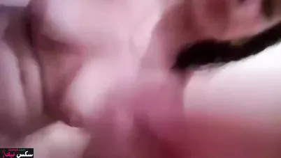 بنوتة مصرية جسمها نار بتفشخ بزازها تقفيش وتصور كسها