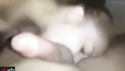 فيلم لشرموطة خبيرة في مص الزب مع عشيقها في شقة مفروشة