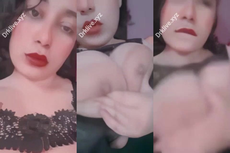 مصرية جامدة البت مش راحمه بزازها الكبيرة تقفيش وتصور