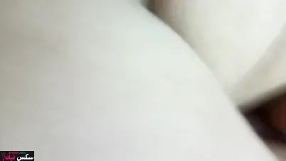 مربربة مصرية ابن اخوها مش راحم كسها وبيجيبهم عليه