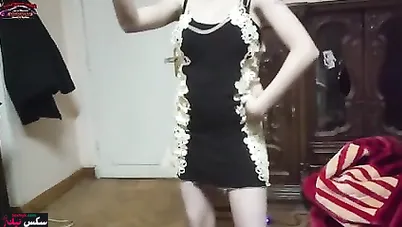 احلى سهرة رقص ودلع من مصرية بجسم نار مع زبون غني