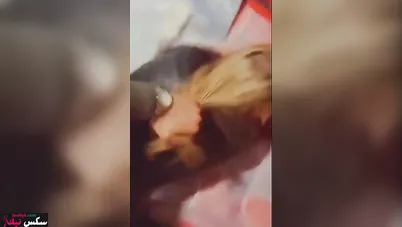 رقاصة مصرية الواد مخليها تمصله ويفشخ طيزها الكبيرة