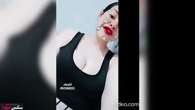 جامده هاجت وقالعه الهدوم وتصور لحبيبها جسمها الفاجر
